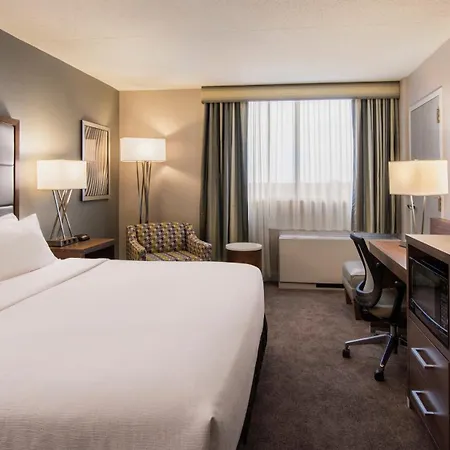 Holiday Inn Winnipeg-South By Ihg Exterior photo